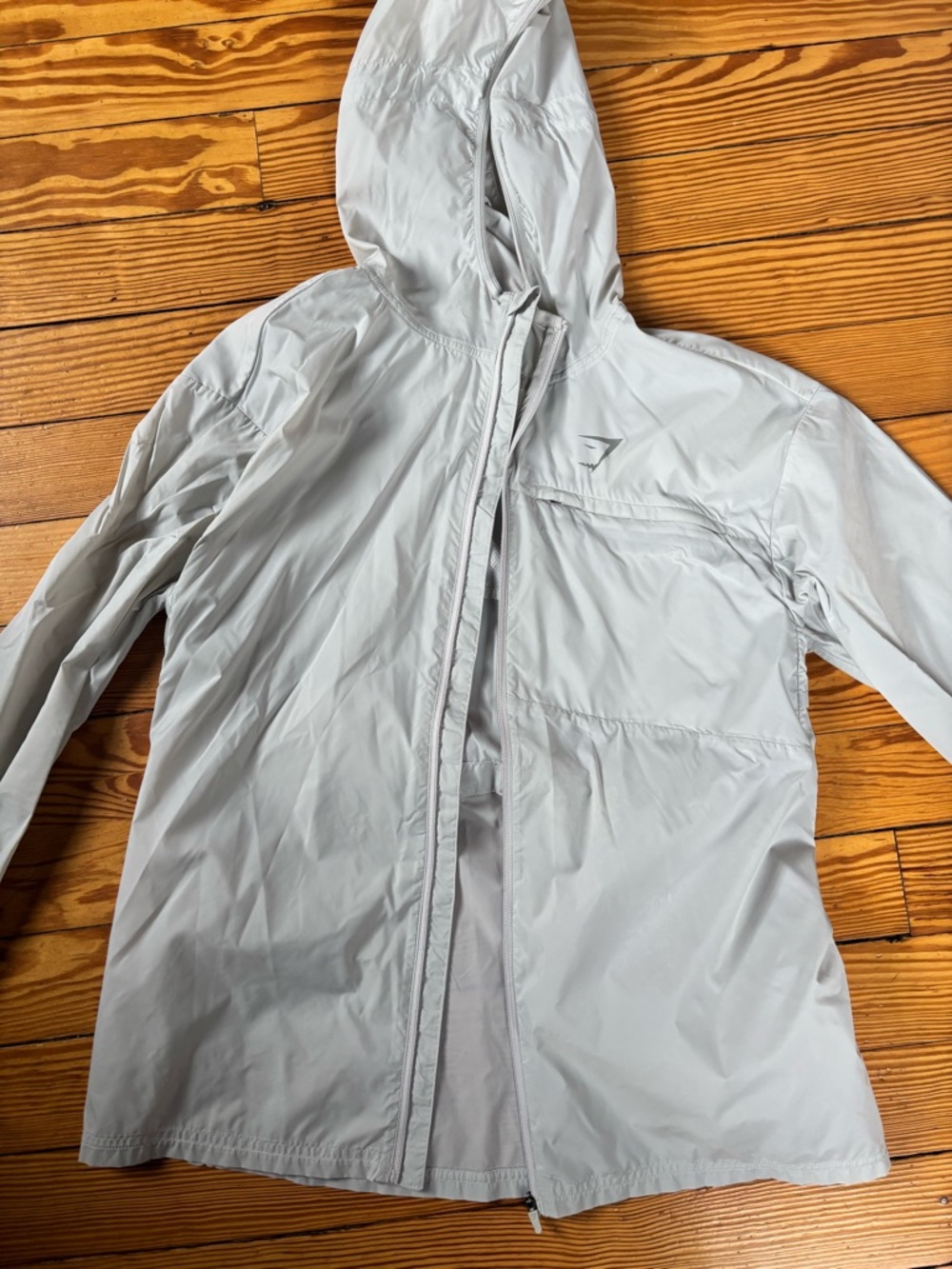 Gymshark Women’s Light Gray Hooded Windbreak Jacket. - Picture 2 of 5